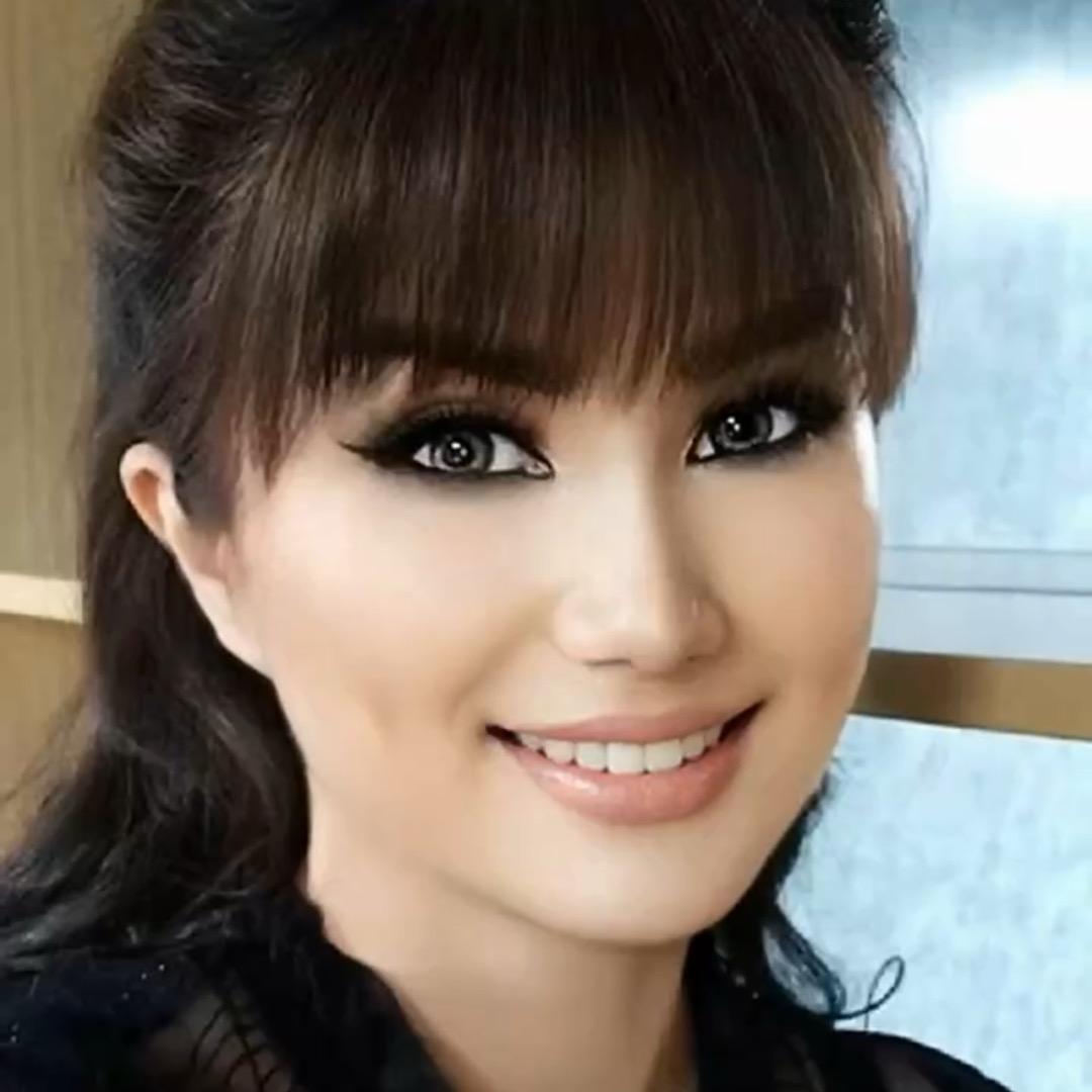 美娜 MaKeUp创始人