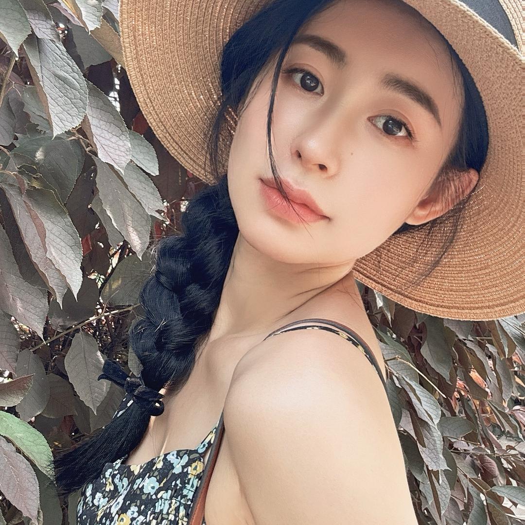 白晔☀