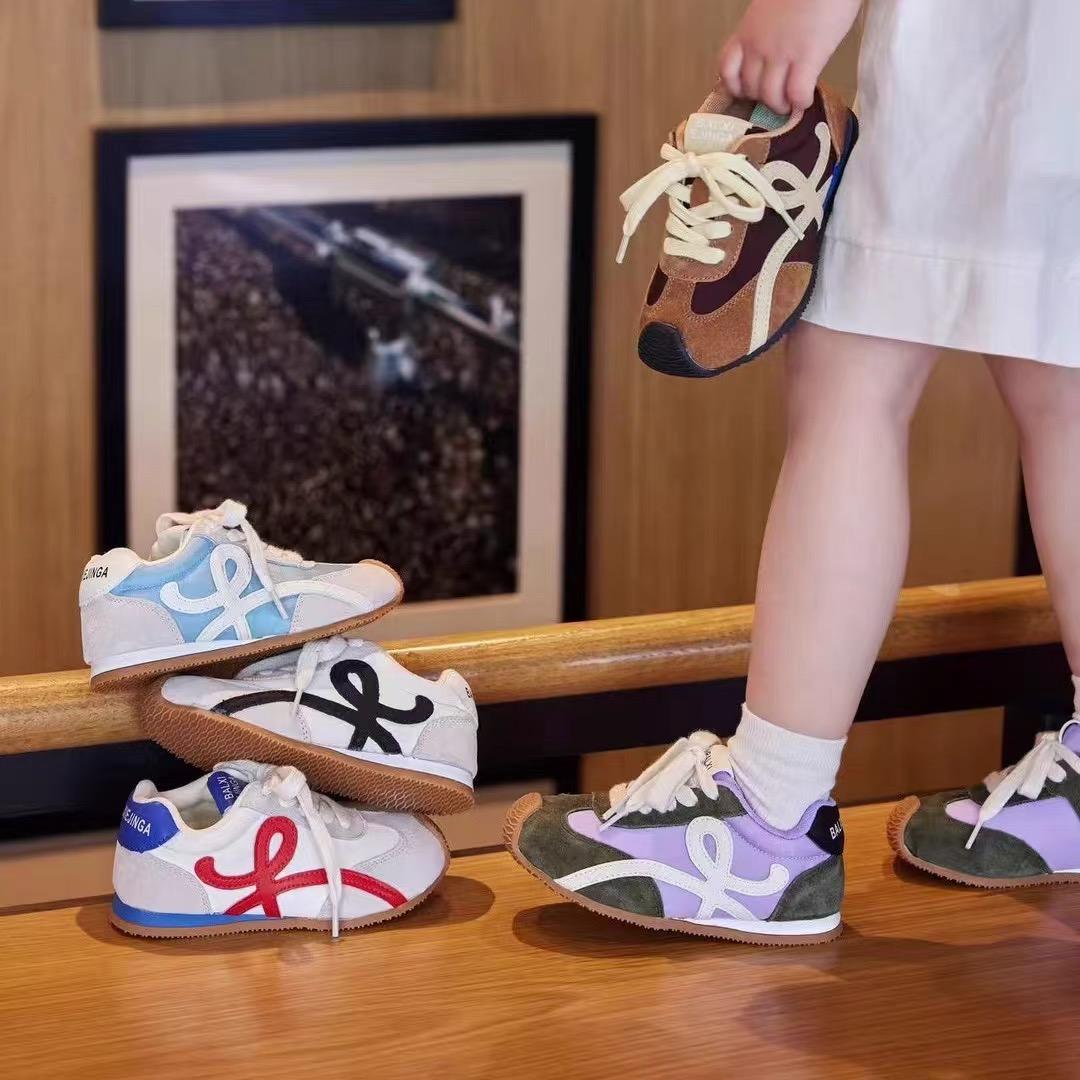 唅曦HX鞋店的1号店