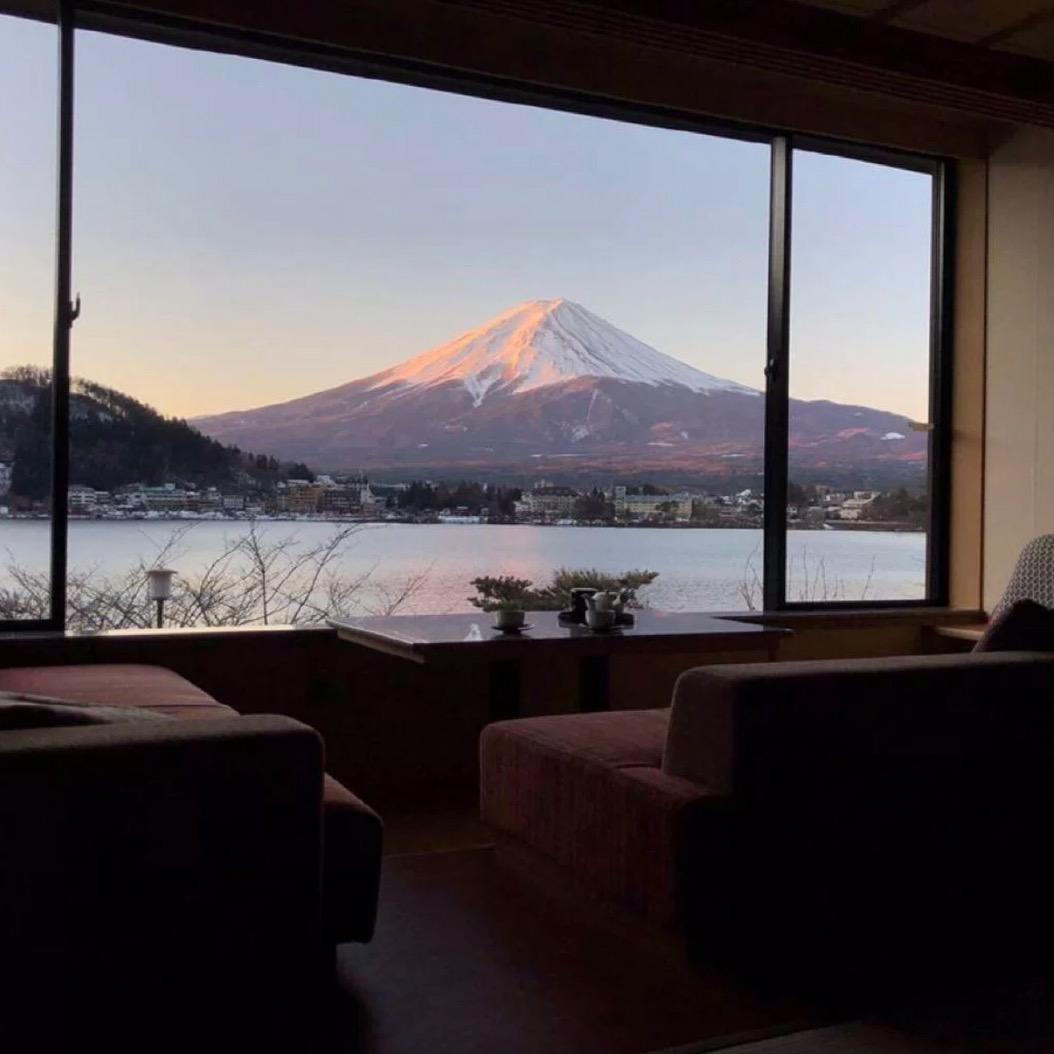 点点头