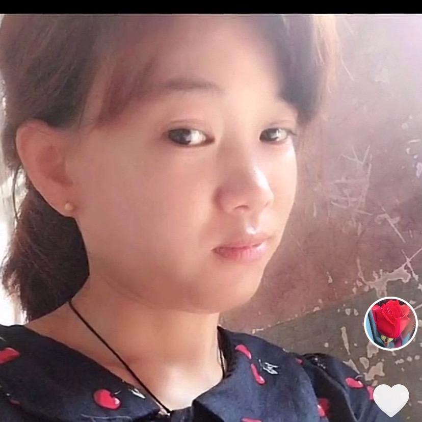 Y L B旋转火锅