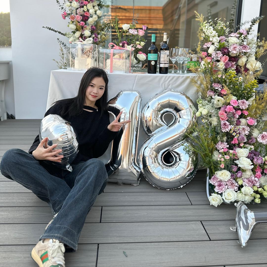 何呵呵😈👻☠️