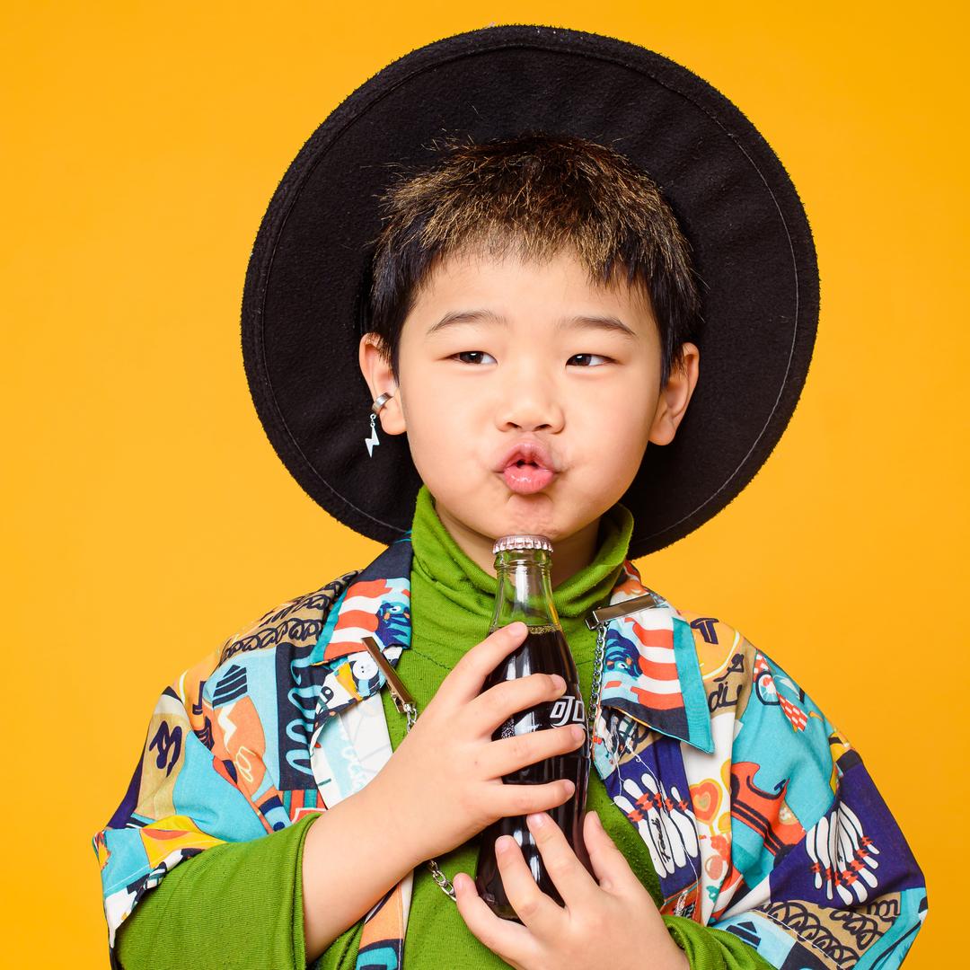 可乐妈妈ฅ՞•ﻌ•՞ฅ