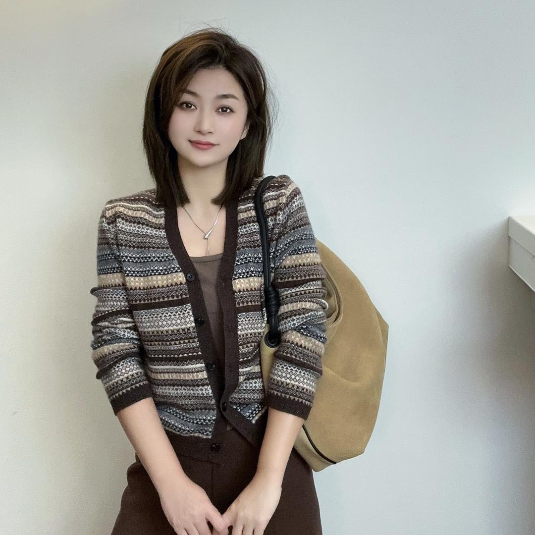 美含含是我呀