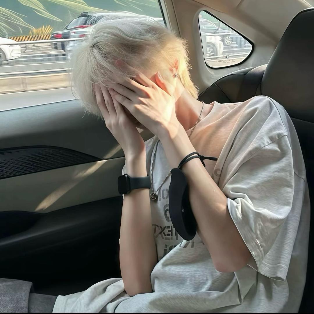 不开心超人