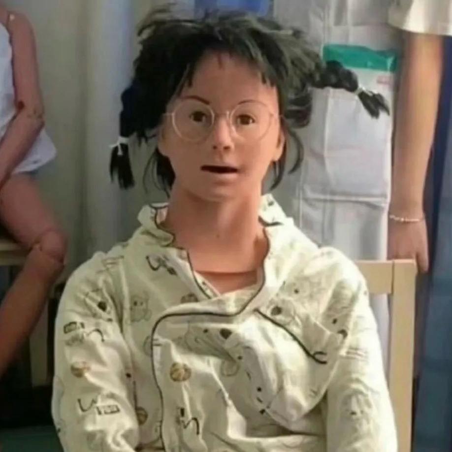 你压到我腿毛了