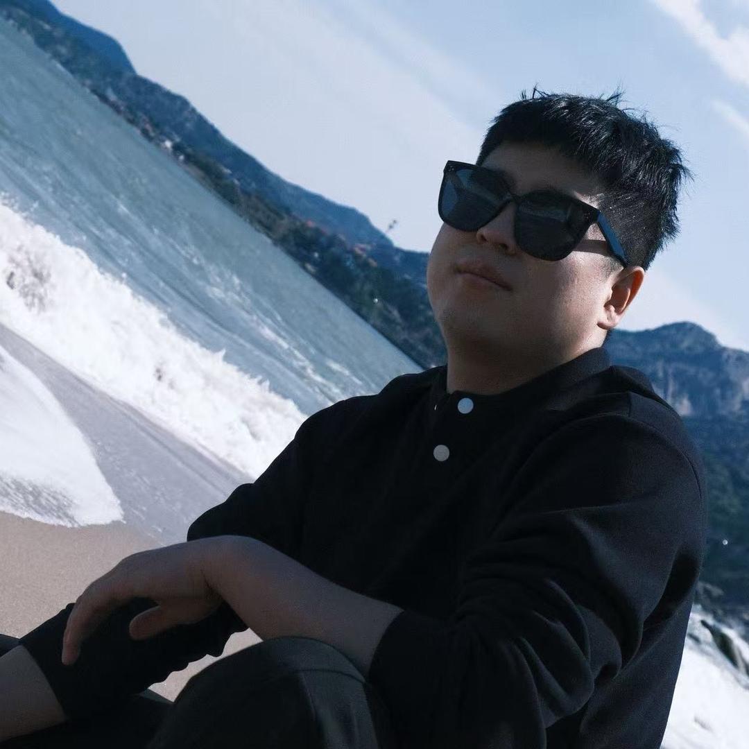 德伦堡精酿啤酒（濠洼步行街店）店长