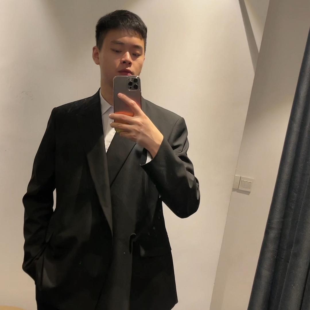 袁萧楠