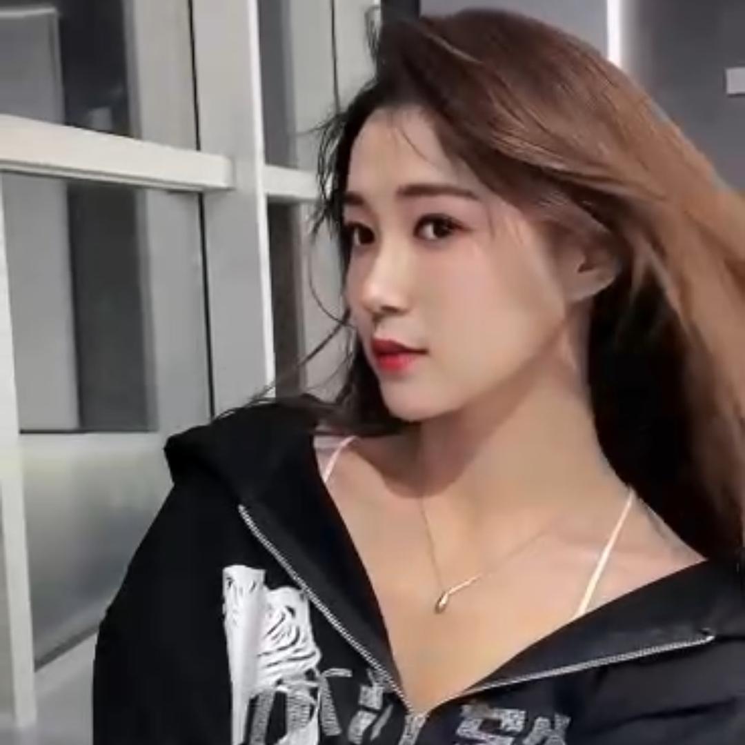 李小姐