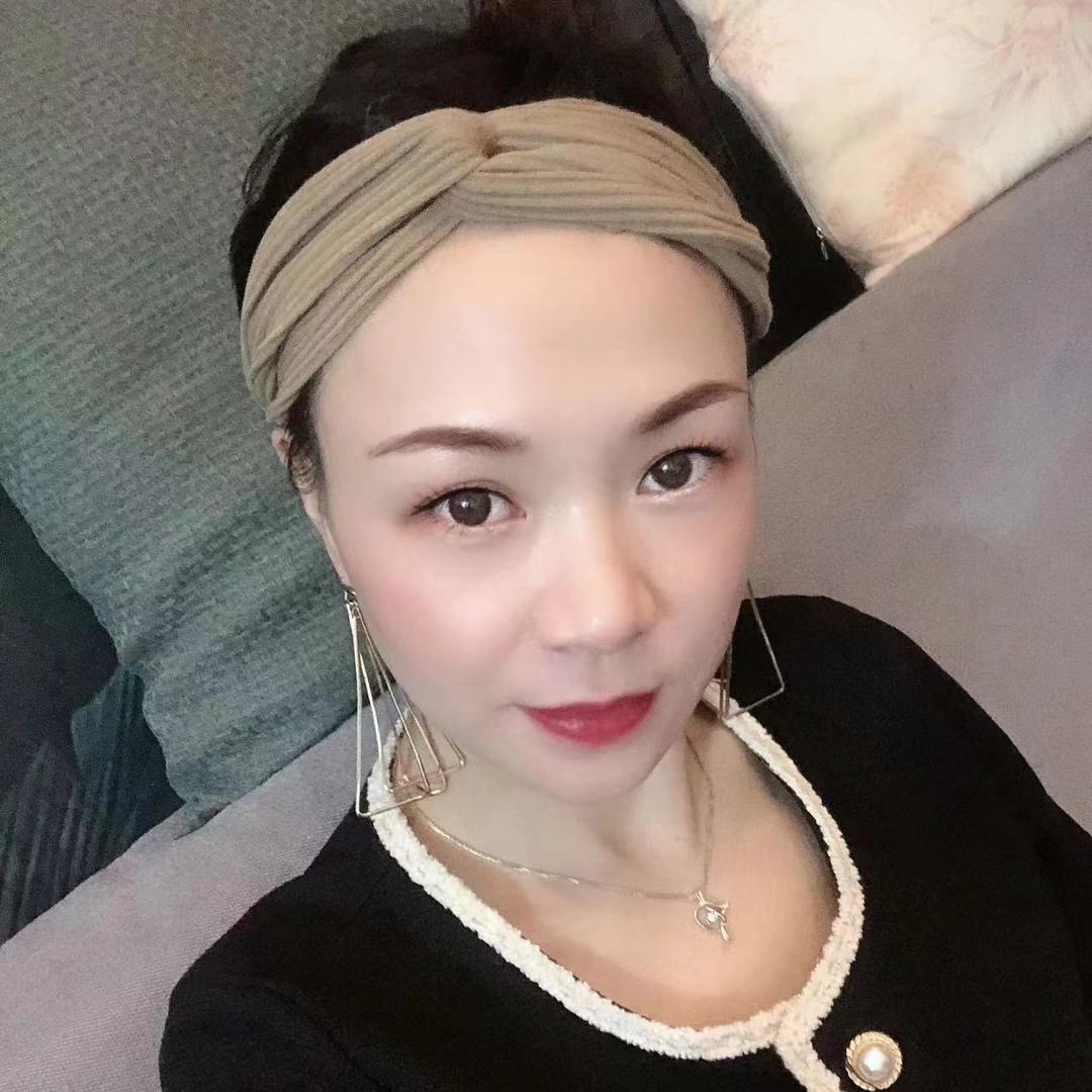 玲玲时尚服饰（可批发）