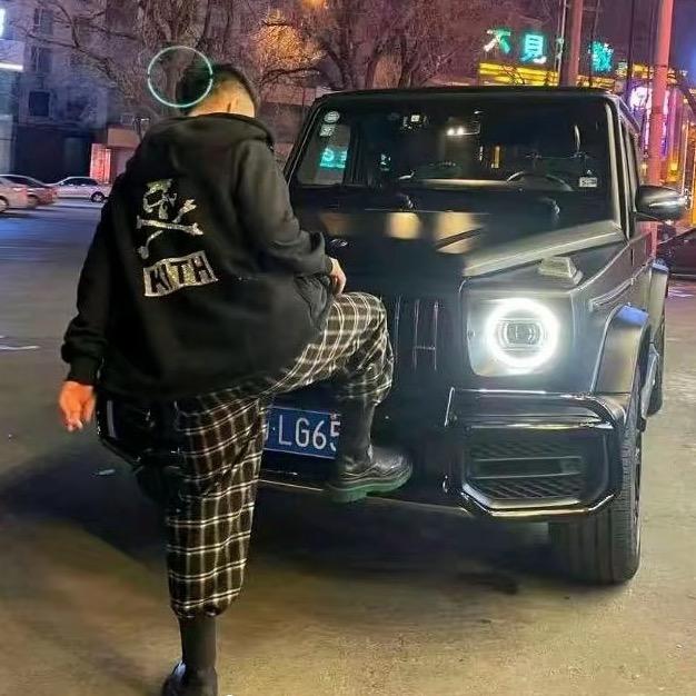 奔跑。