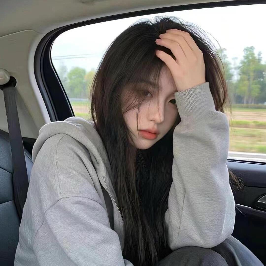 𝒑𝒐𝒎𝒆𝒍𝒐.