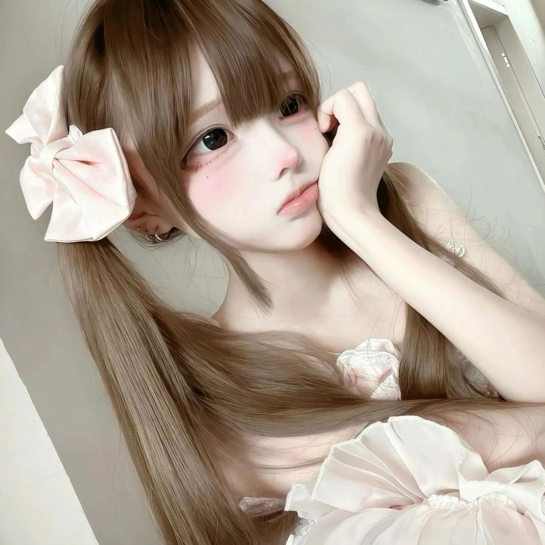别摸我婴儿肥
