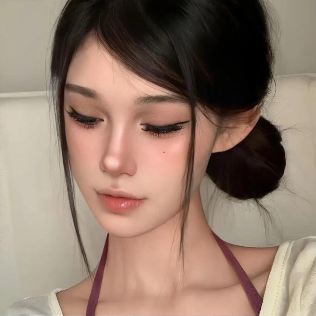 李凡人.