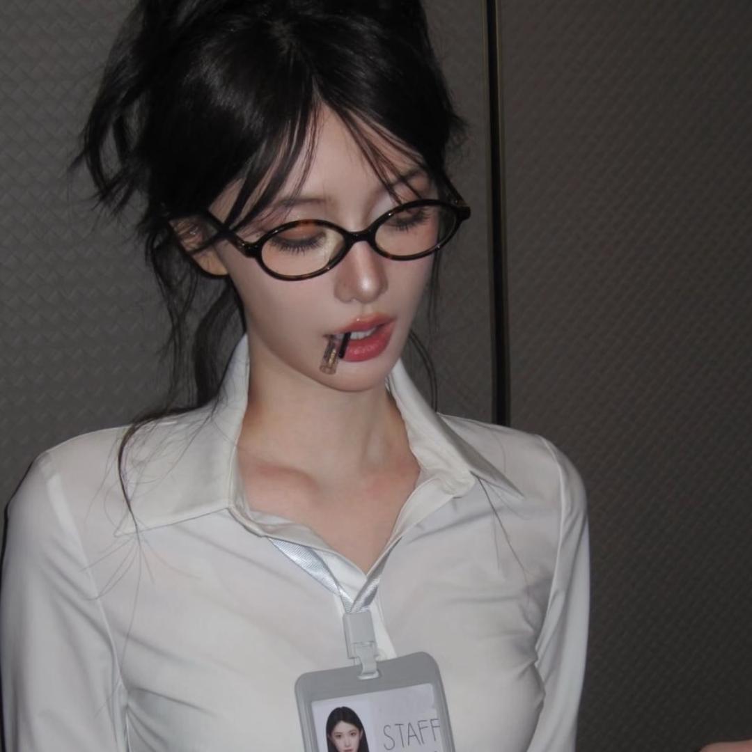 牛爷爷cos性感猫娘欺负隔壁人妻壮壮妈