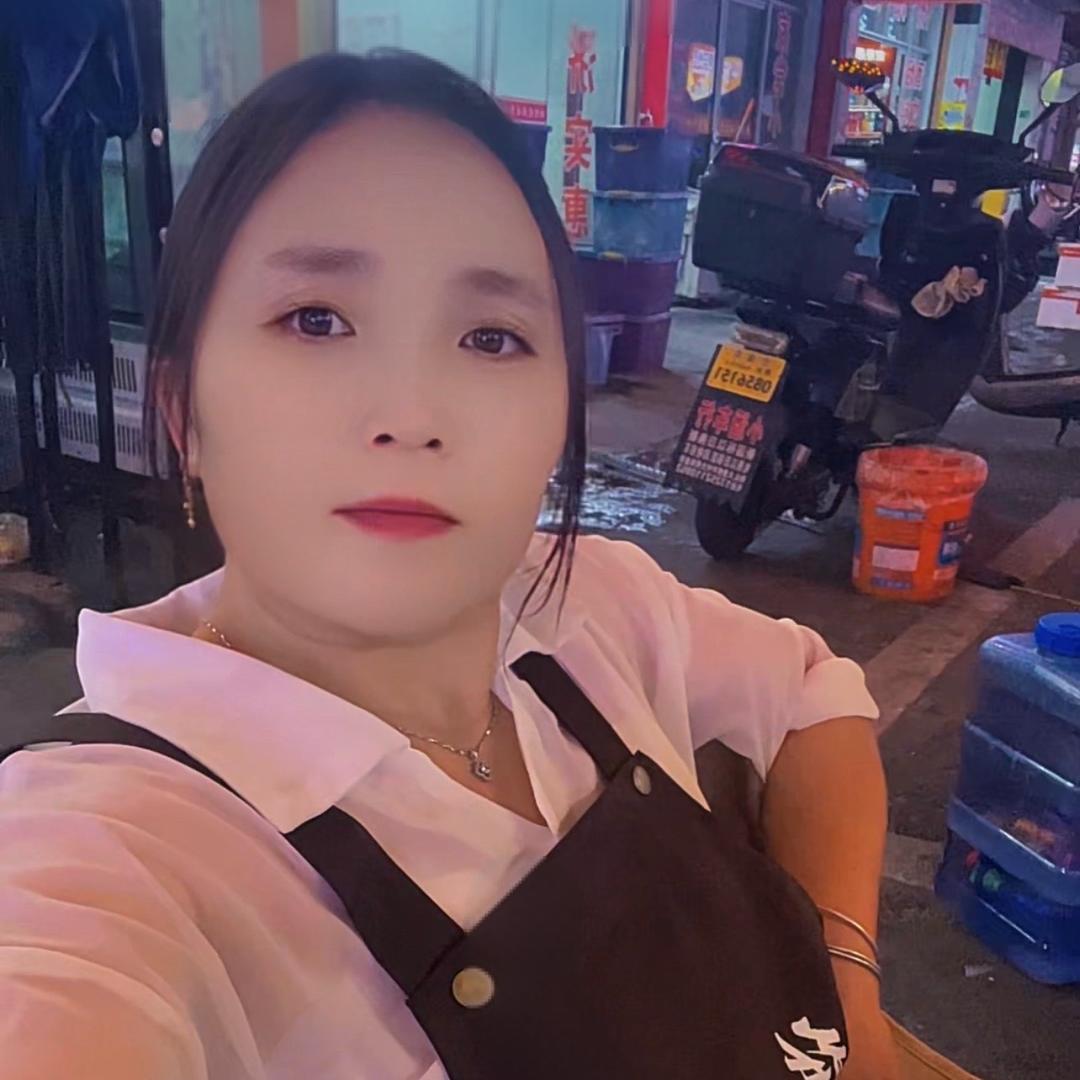 邱玉
