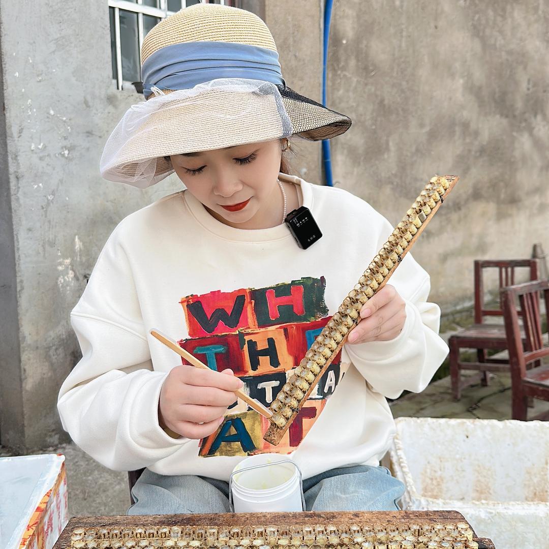 湖北王浆姐（小曼）