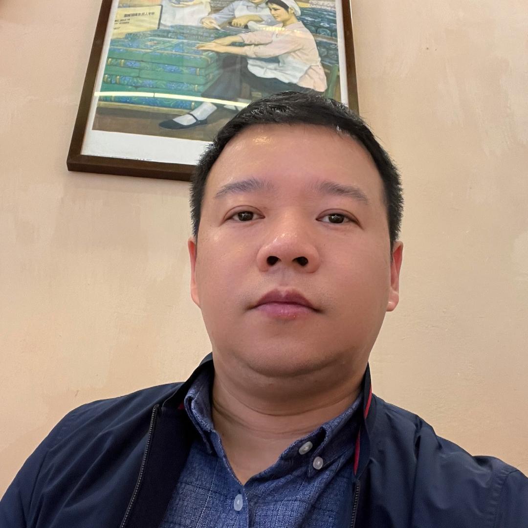 範津輔