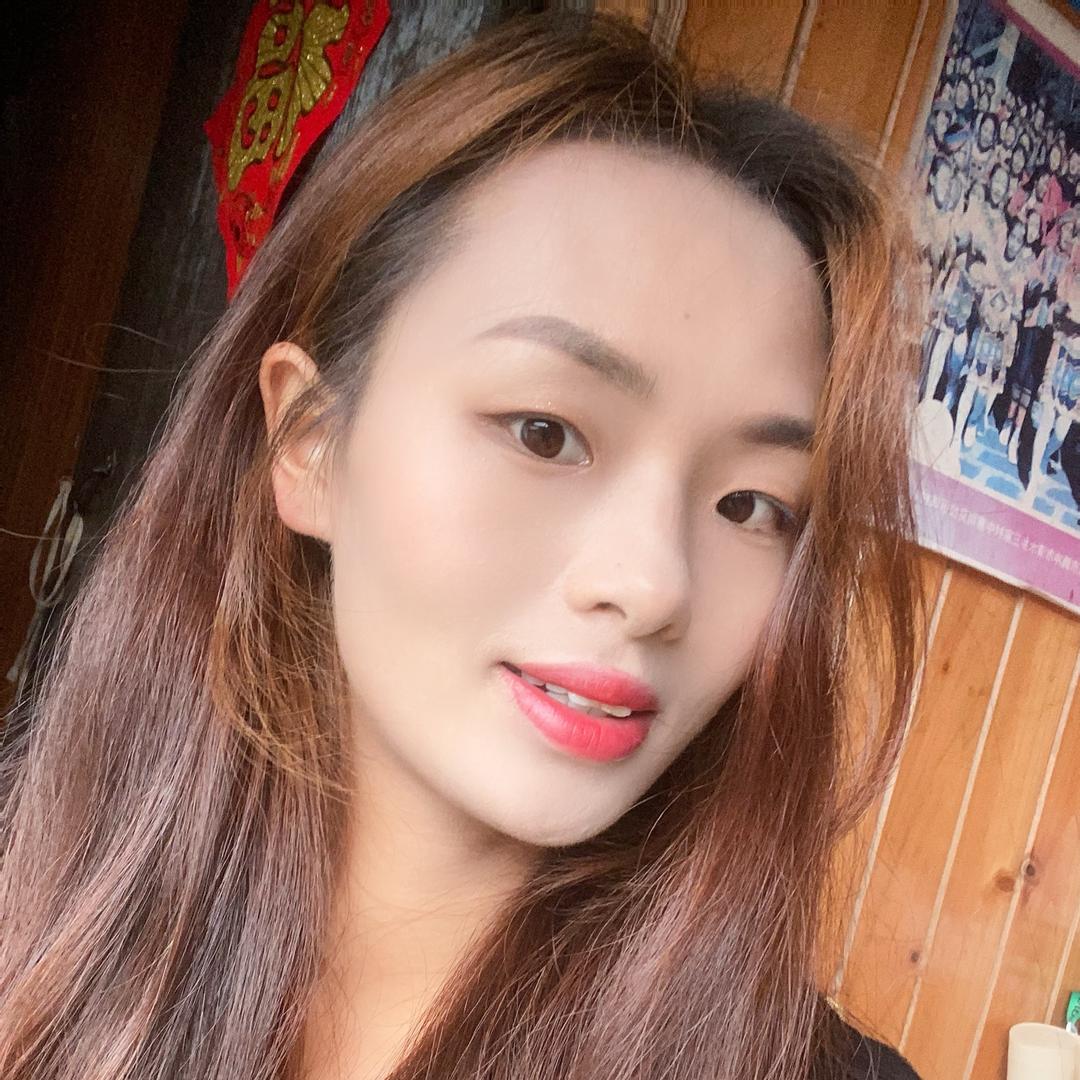 龙陵阿轻优品小铺子