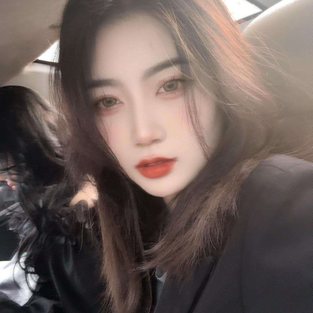 Yy、
