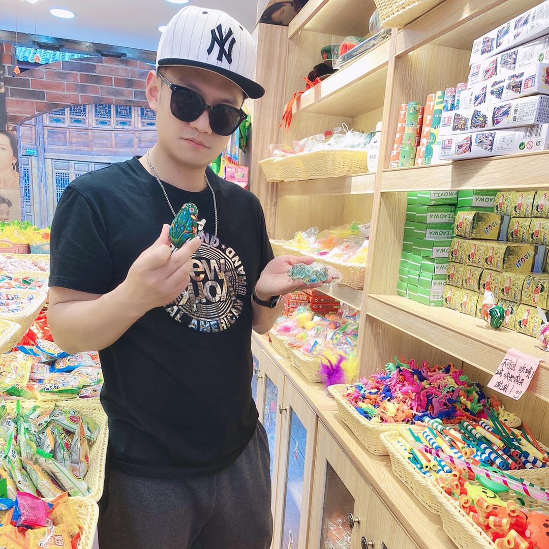 Mr.Li