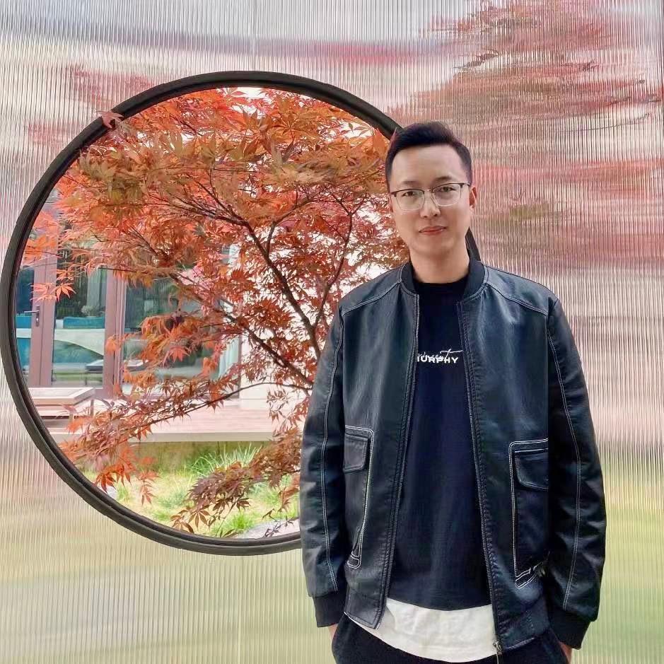 济南独立设计师-施先生