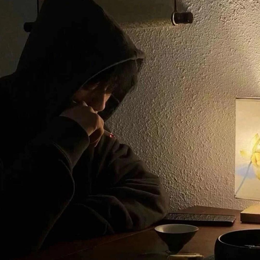 过期的秋刀鱼罐头