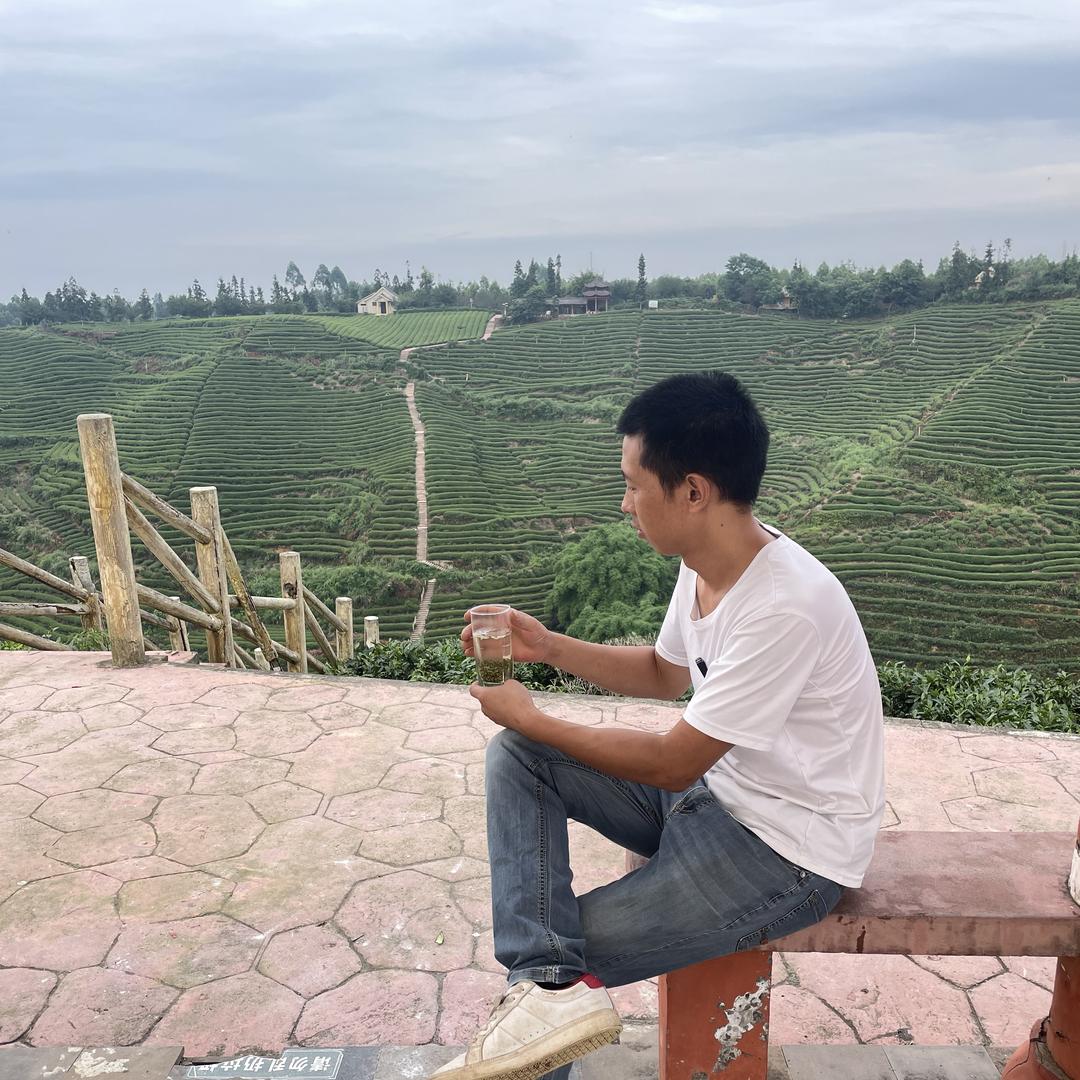 山卡卡茶铺
