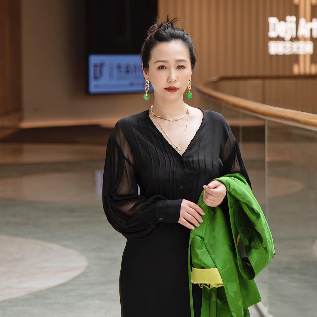 南京鹰姐服饰店