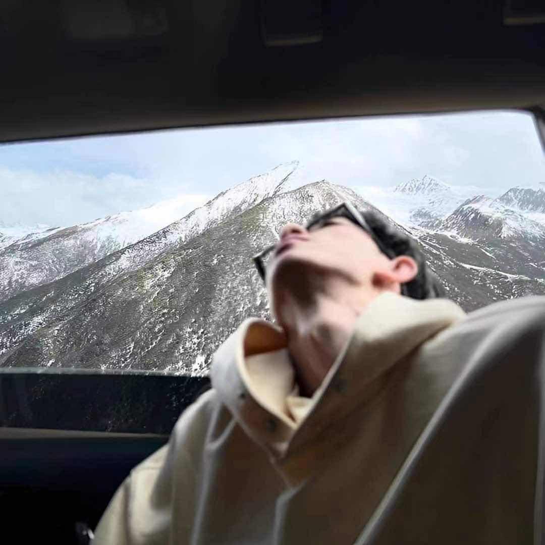 TT