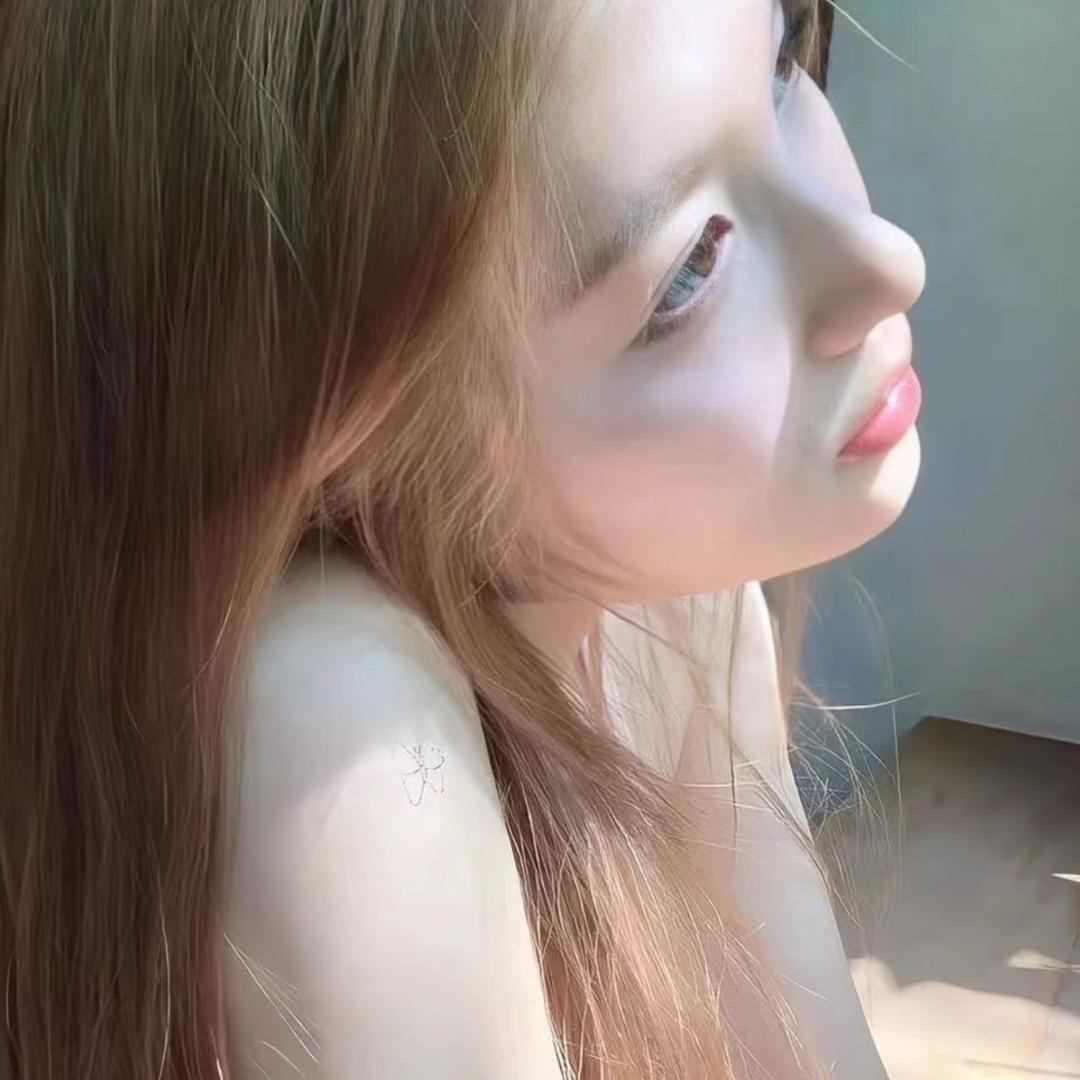 艺艺女装精选