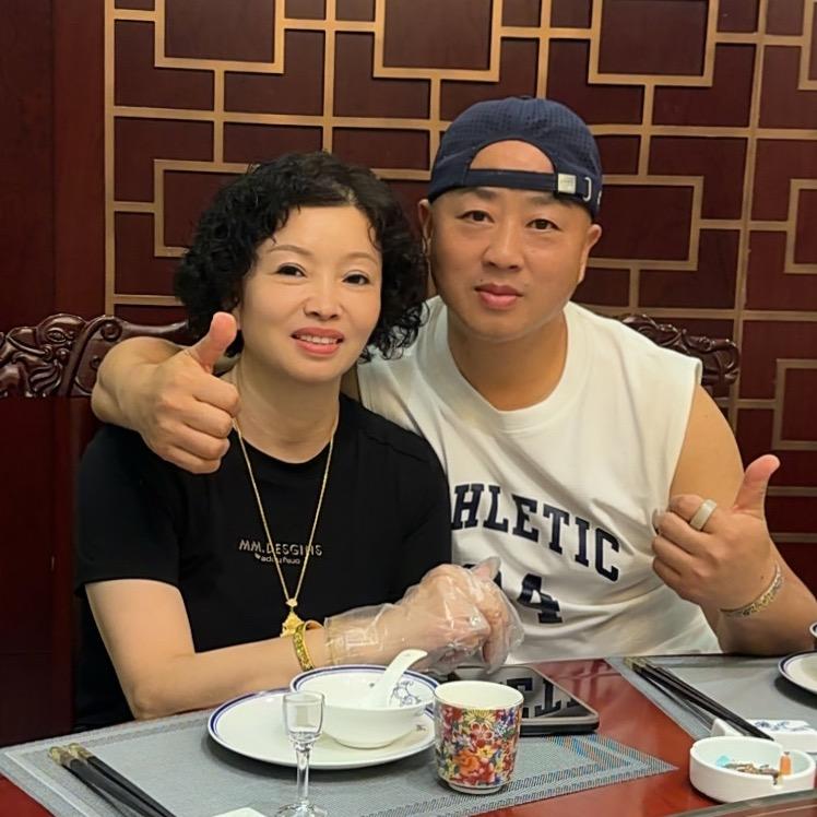 瑶妈和两个宝贝的日常