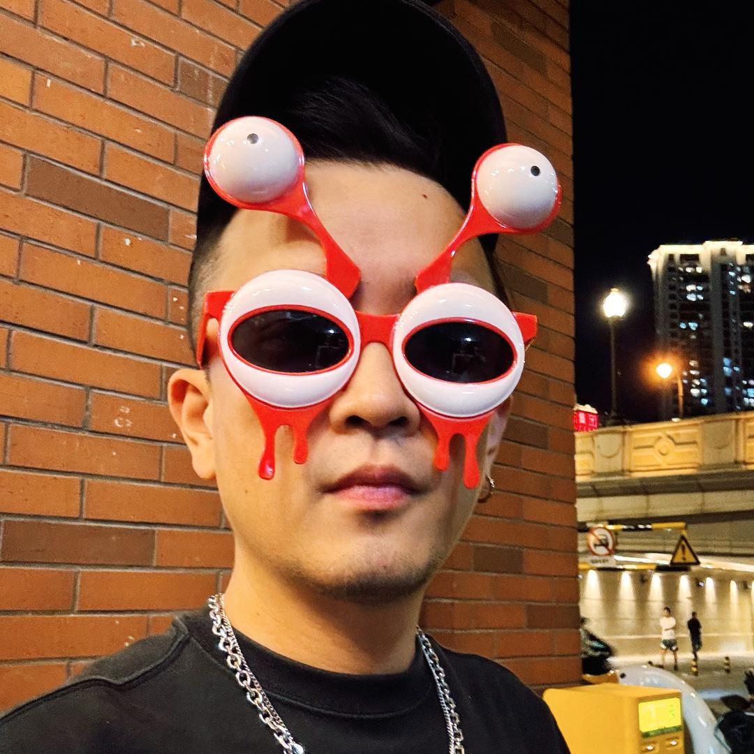 蛋妞是教授是Daniel