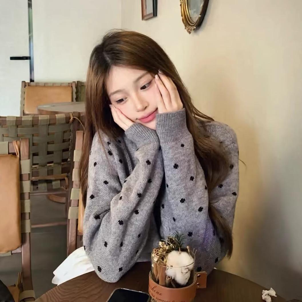 iu.