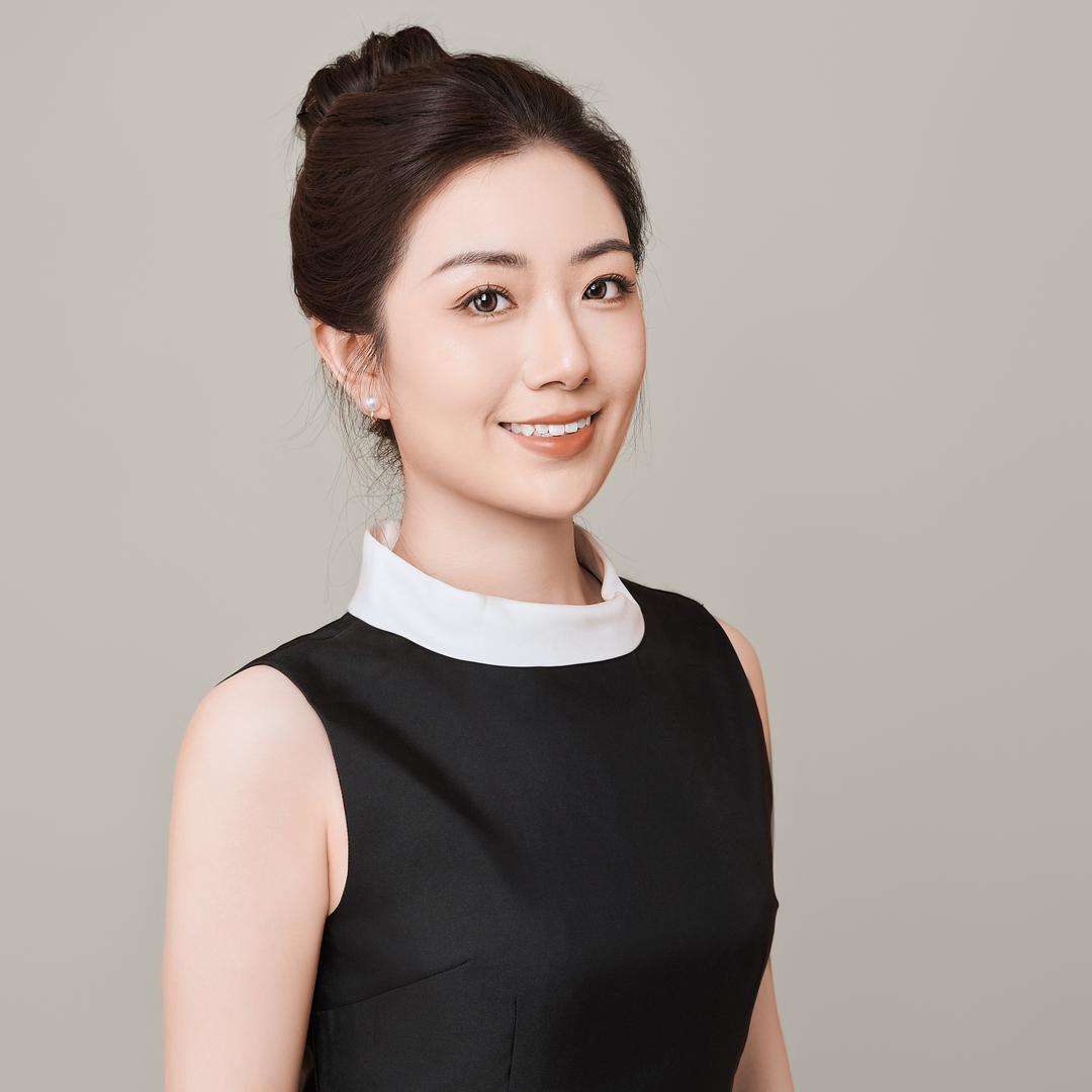 灌云昂立童星小主持朱老师