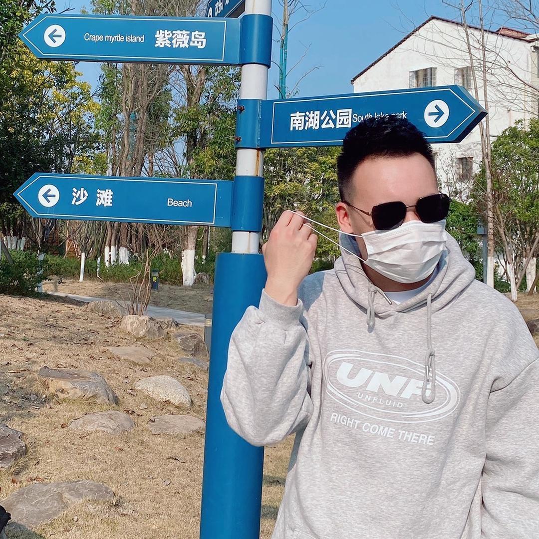 罗小浩