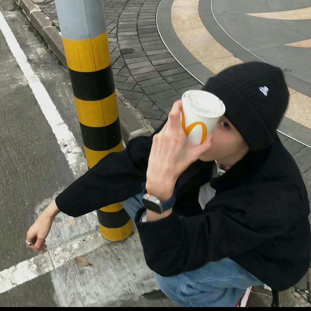 洛炎锦