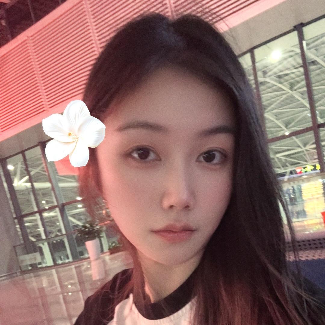 一只大妮妮🐻