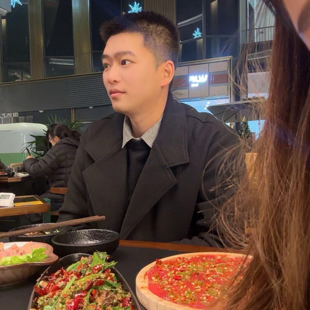 平凡的小邹