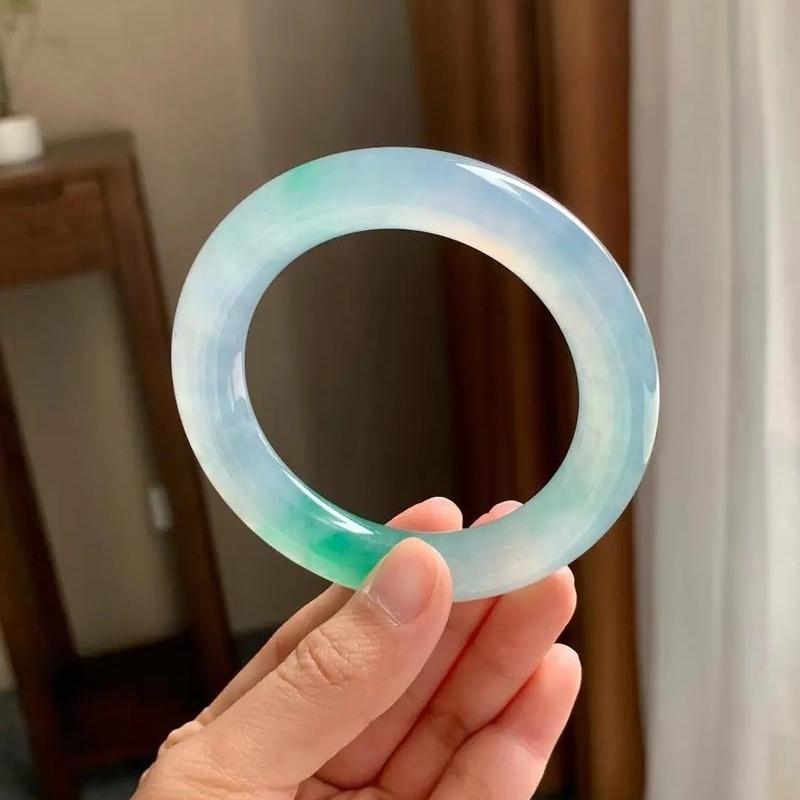 天运源翡翠珠宝