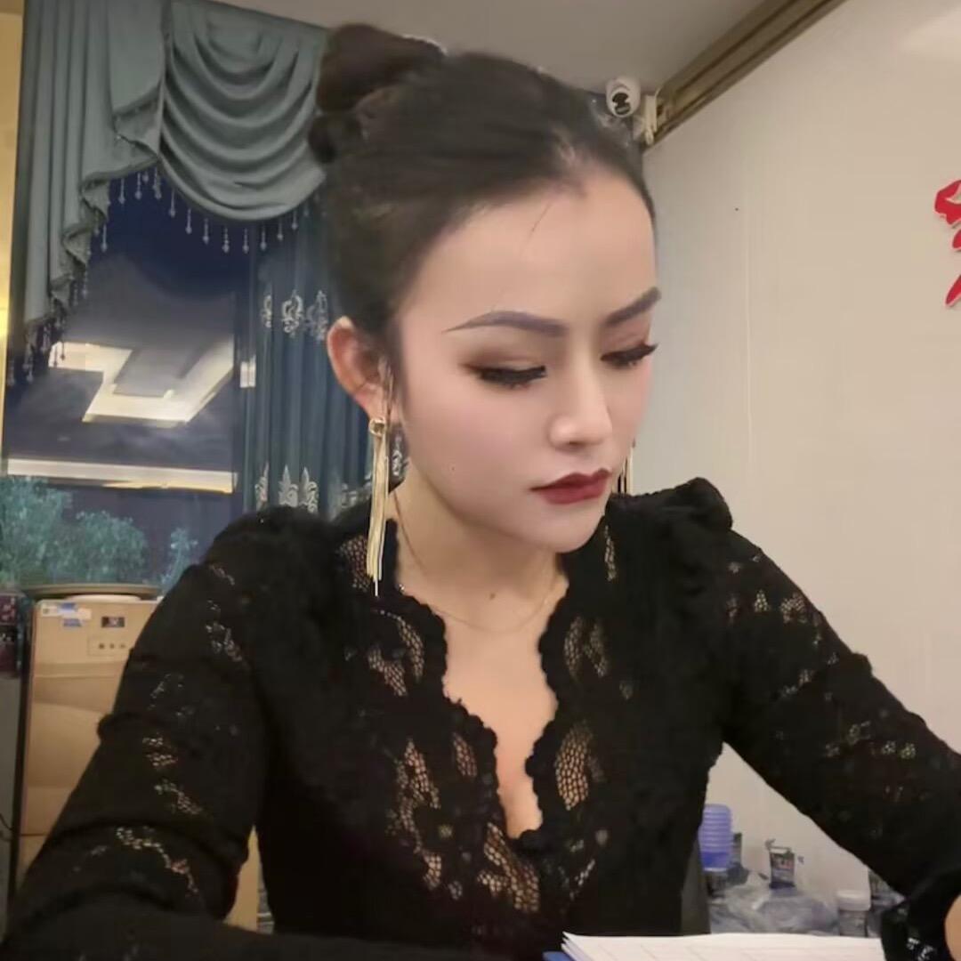 Xu小姐【仙境华庭·K歌沐足】