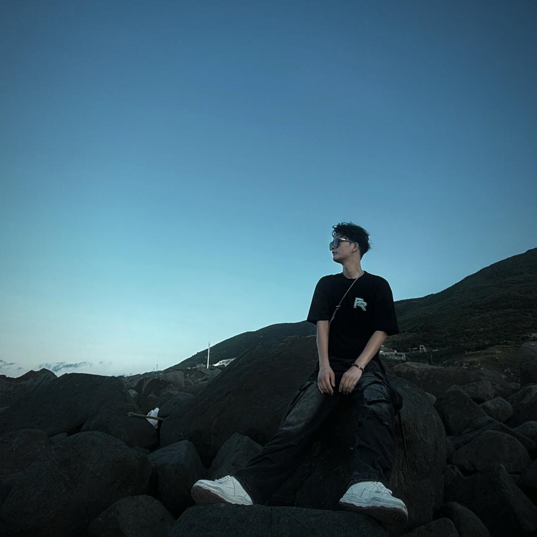 关关（连赞拉黑）