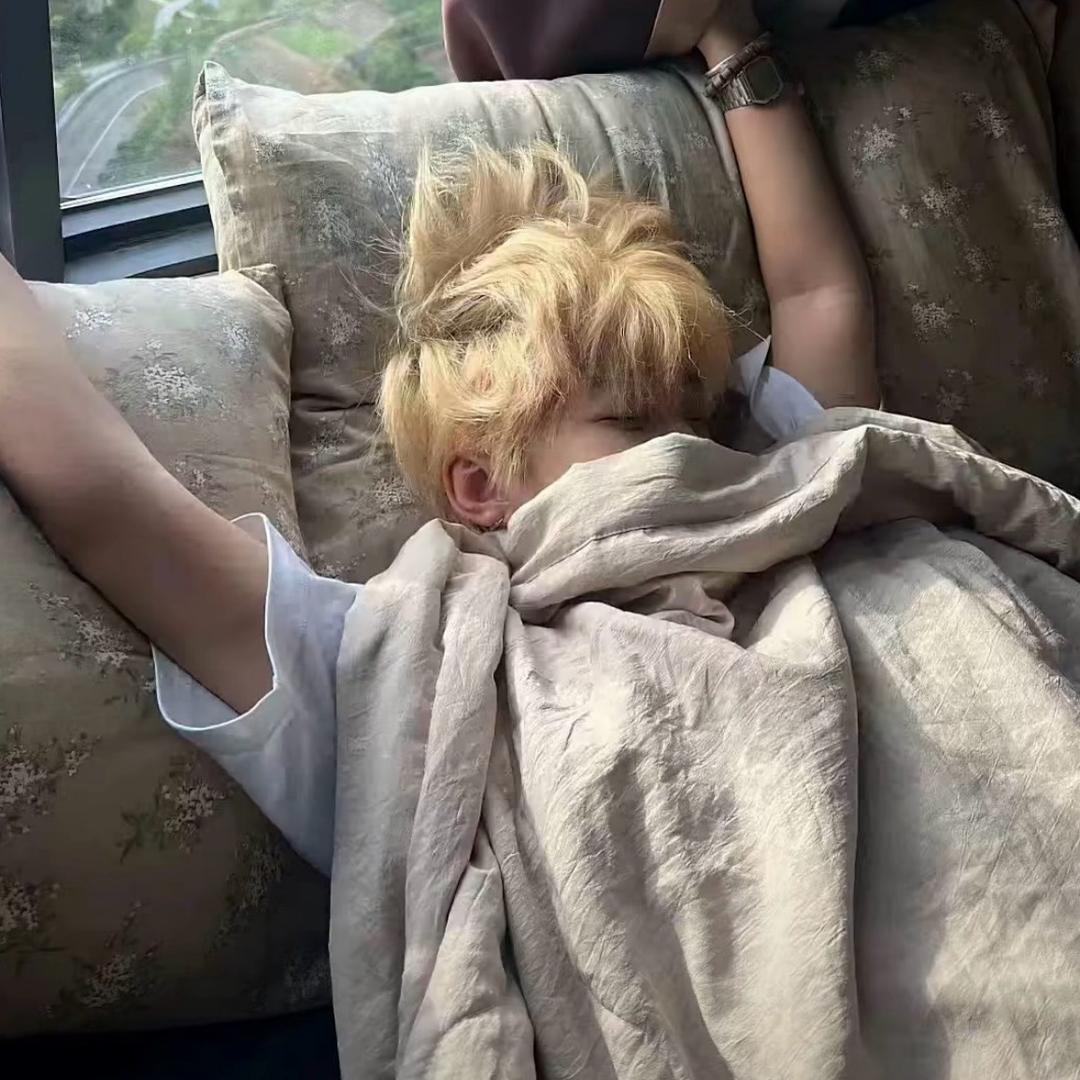 喷火蜥蜴（小扁担）