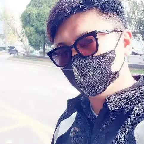 在泰国养老的80后老王