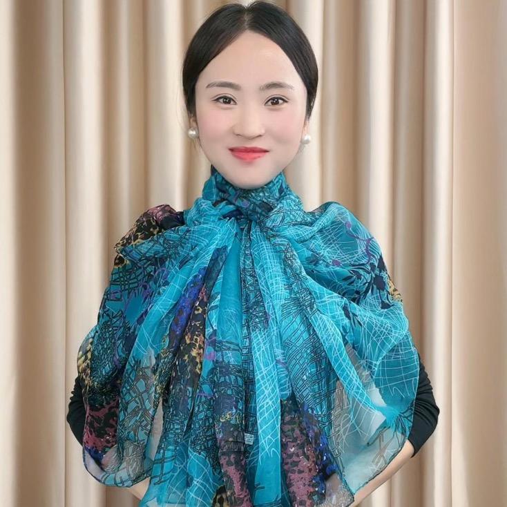 俏芙丝巾
