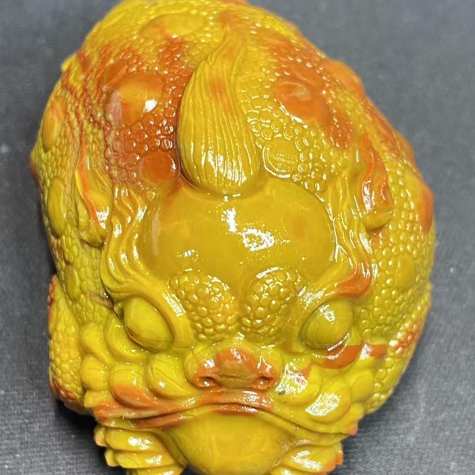 屹鑫珠宝战国红