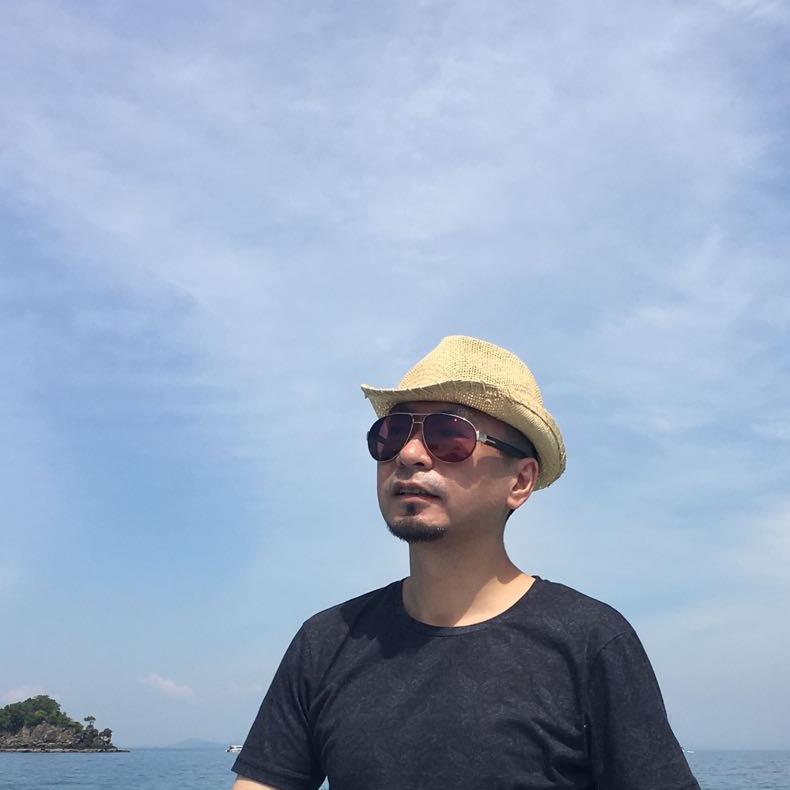 画材控