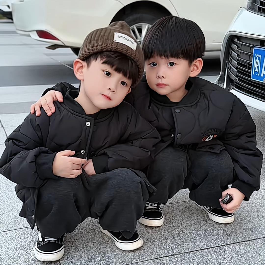 啵啵硕硕麻麻（双胞胎）