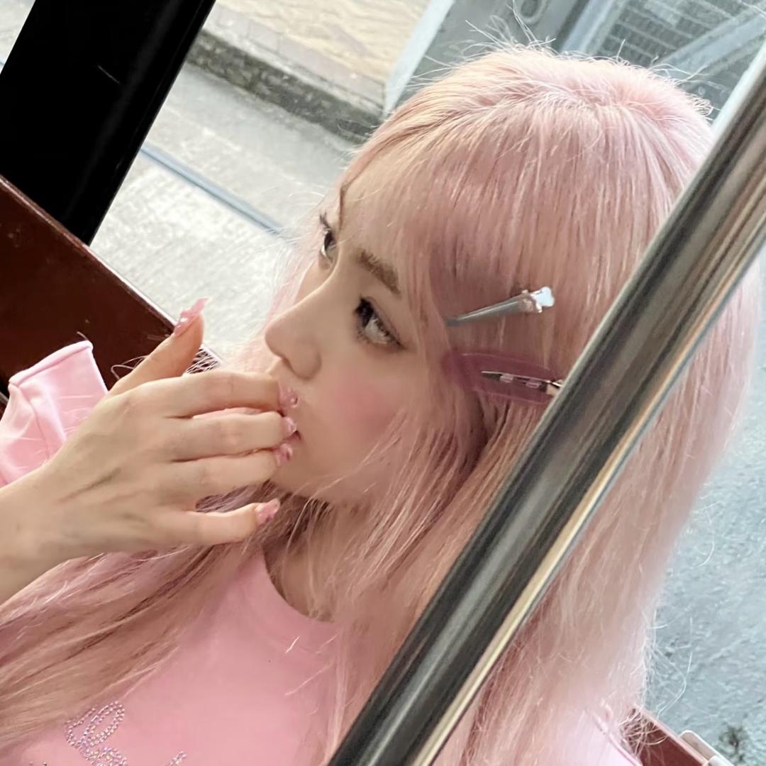 周团子没有下巴