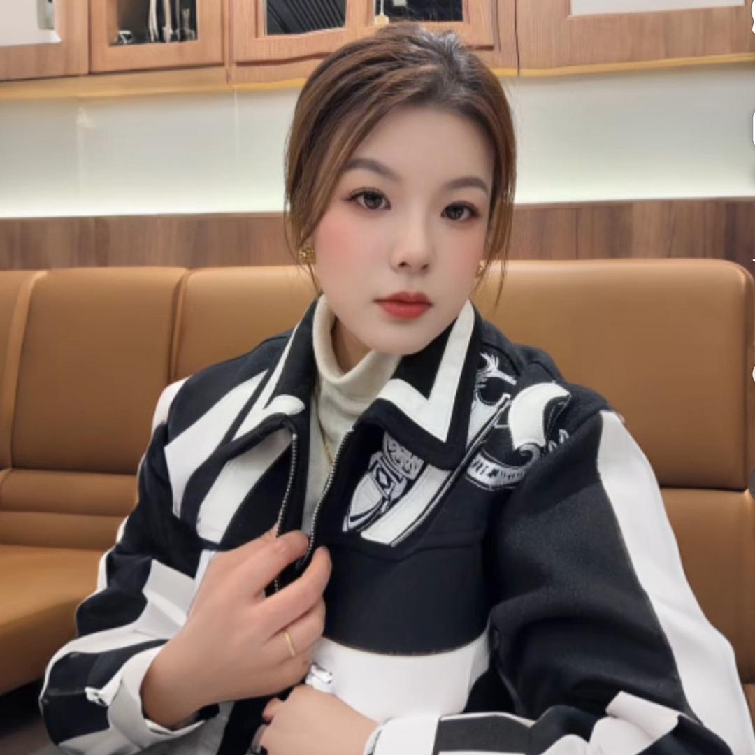 小女人（请不要连赞）